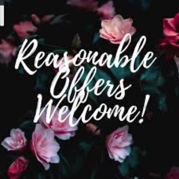 Meet your Posher, Sylvia - Picture 2 of 3